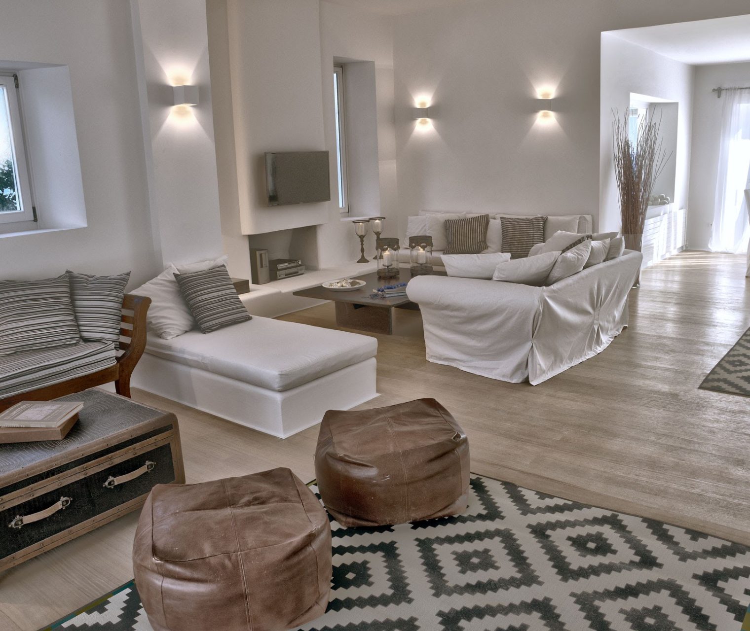 Villa-Akti-Main House 3