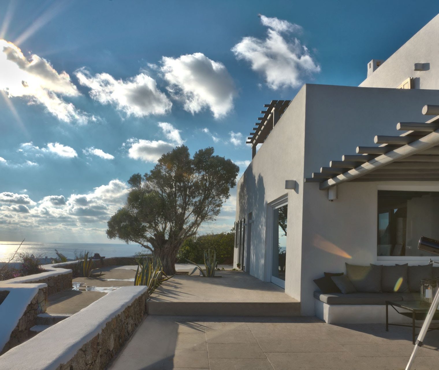 Villa-Akti-Main House Outdoor area 2