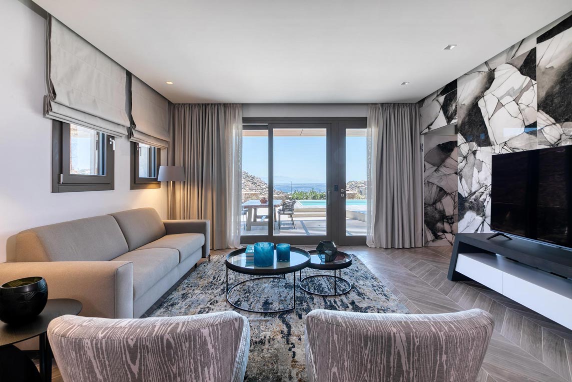 11-Villa-tranquil-King's-Suite-living-room_nw