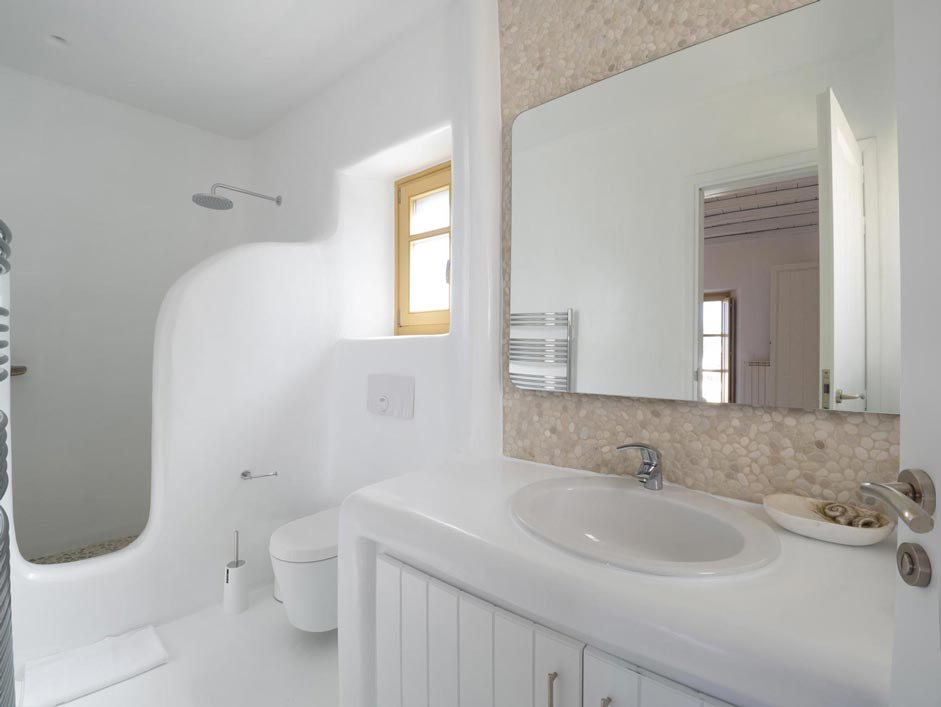 ODYSSEUS-P4141395-Edit