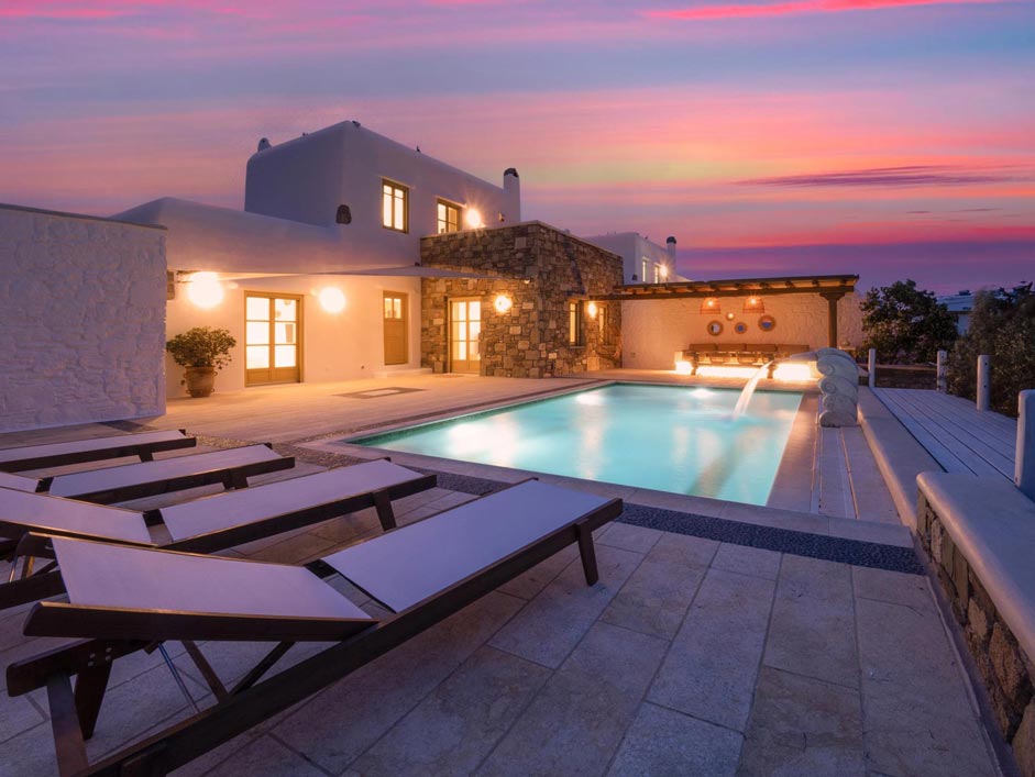 ODYSSEUS-P4151832-Edit