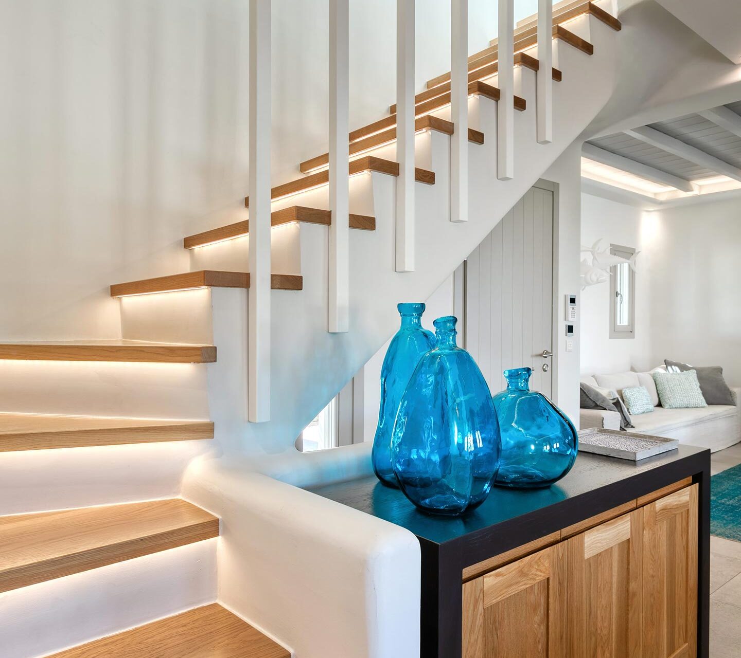 27-M-FOUR-Villa-staircase-detail