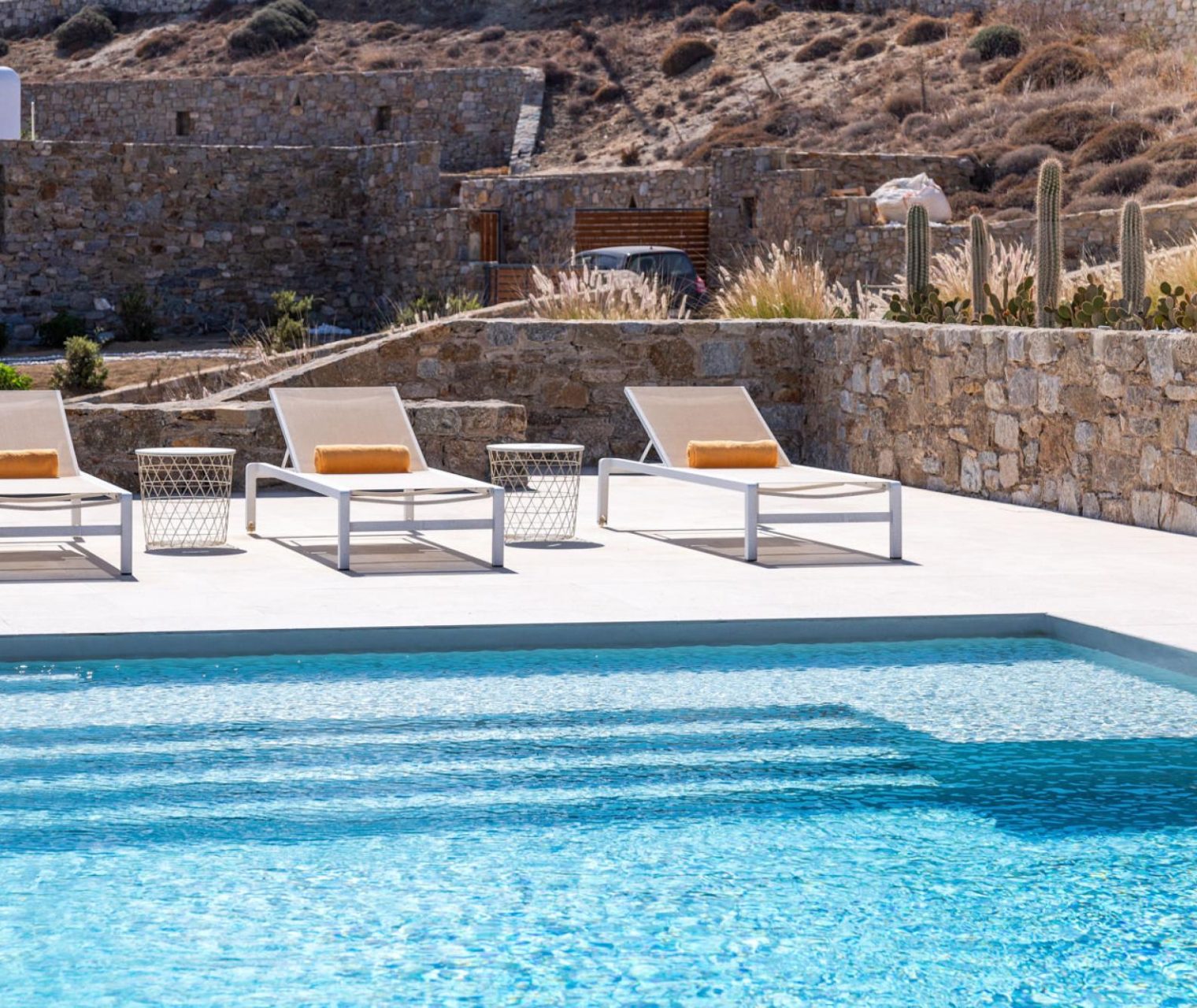 7ef75e2fb0eeb72fbbc38bfb7c56e51e