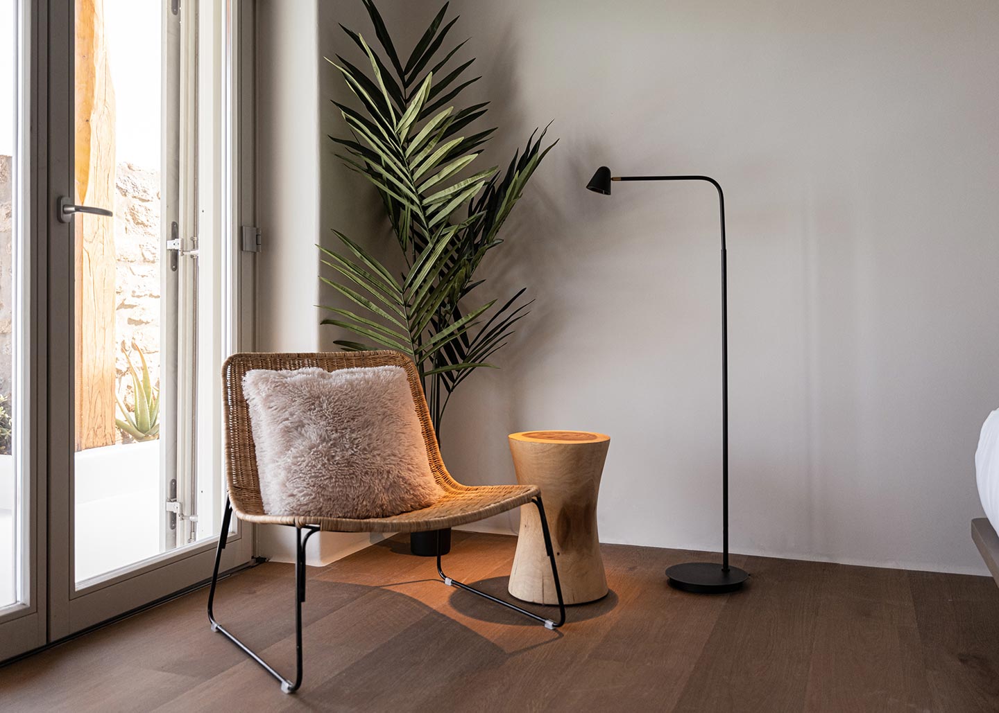 41.-AndrewBoutsikas_Villa2-9