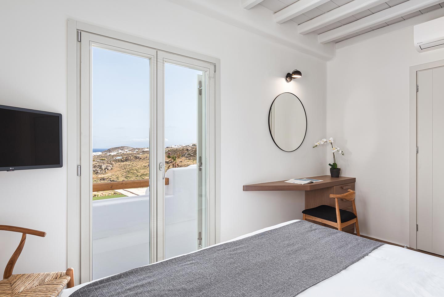 53.-AndrewBoutsikas_Villa2-25