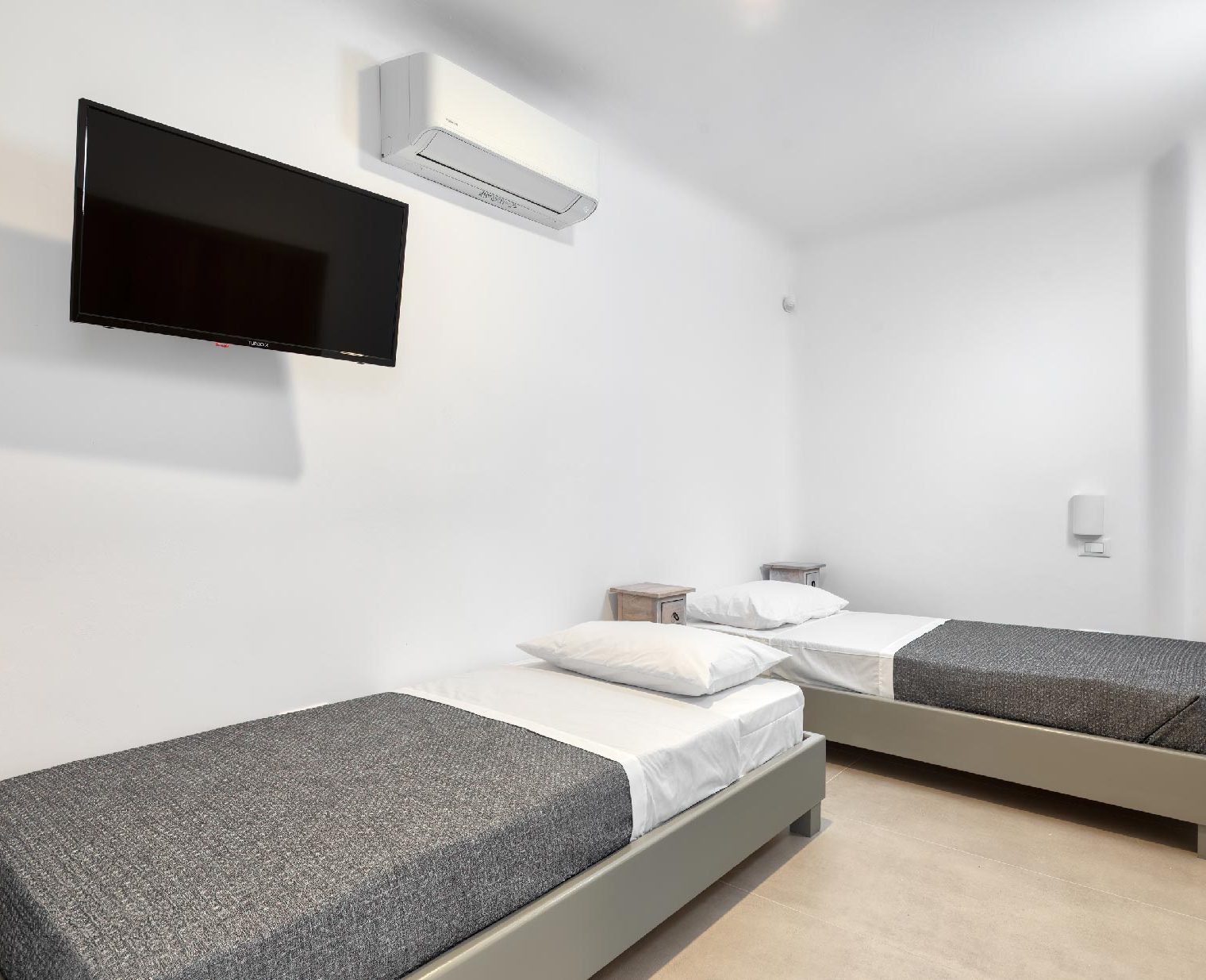 085_5328_cataleya_1_20230421-23