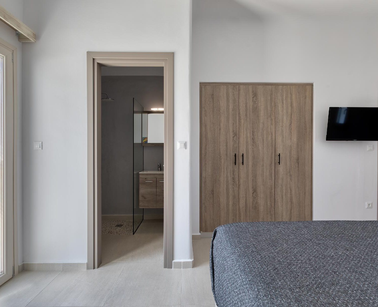 121_5032_cataleya_2_20230421-23