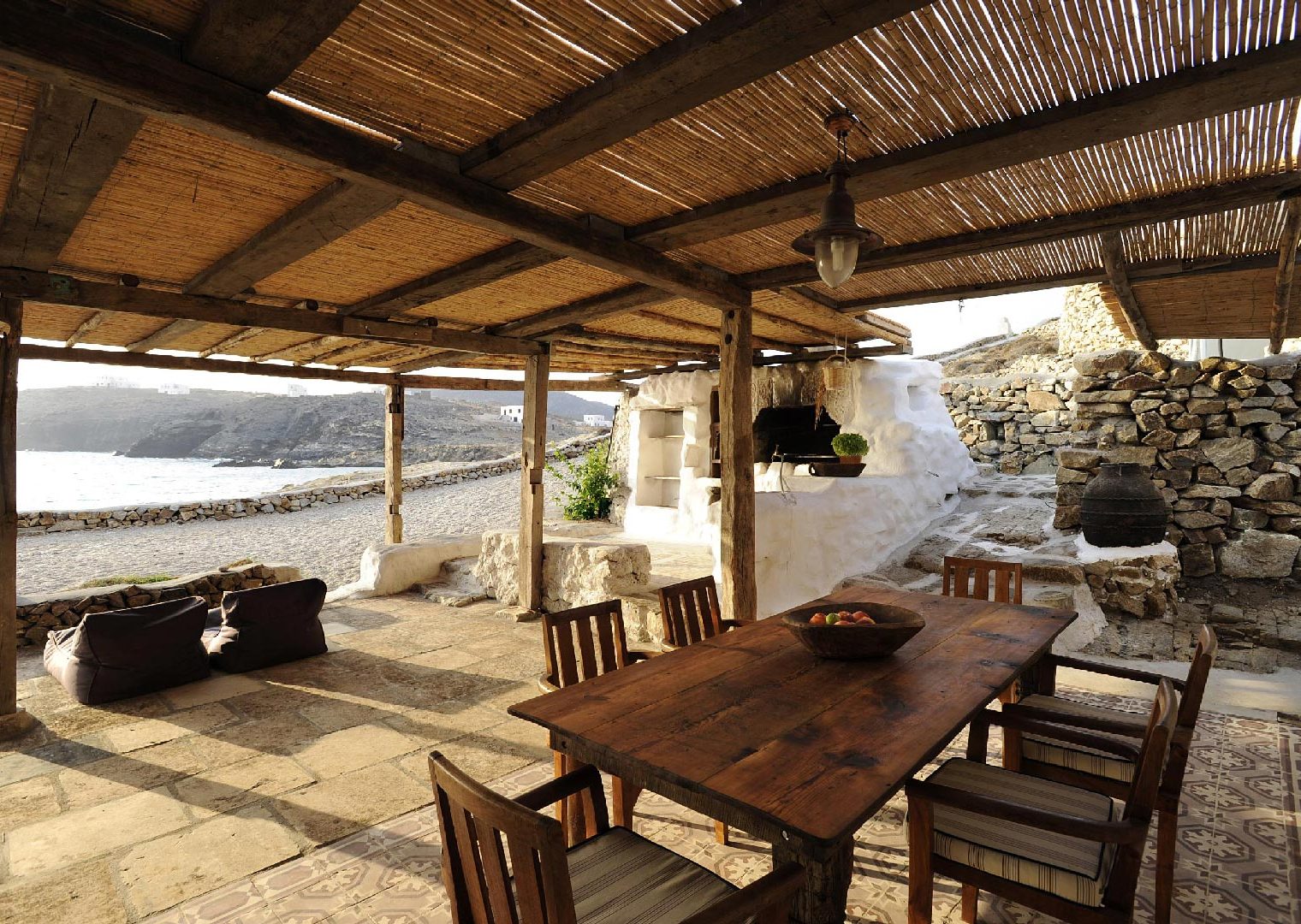 _3-Beach_House-terrace