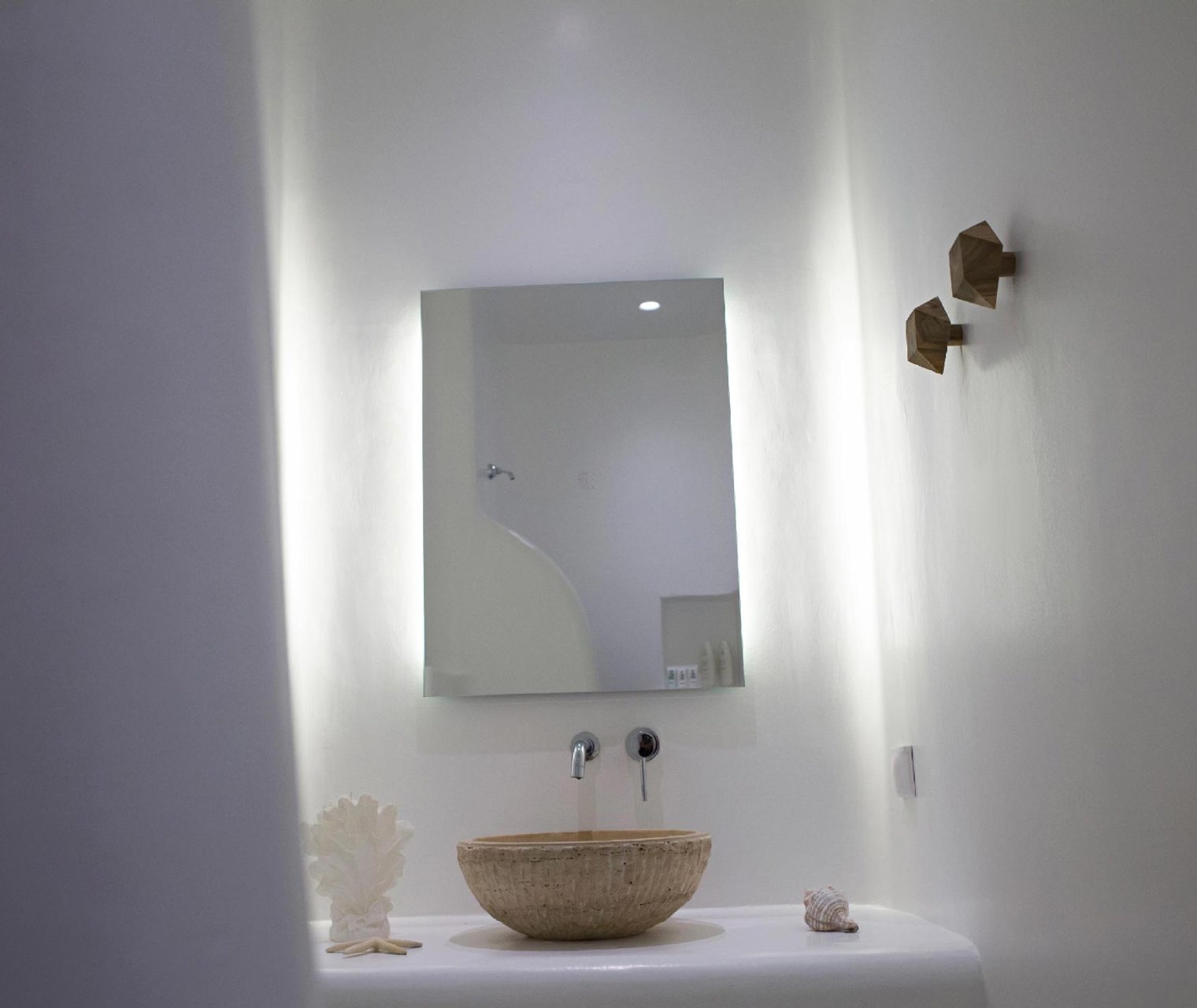 FRONT-RIGHT-BEDROOM-(2)