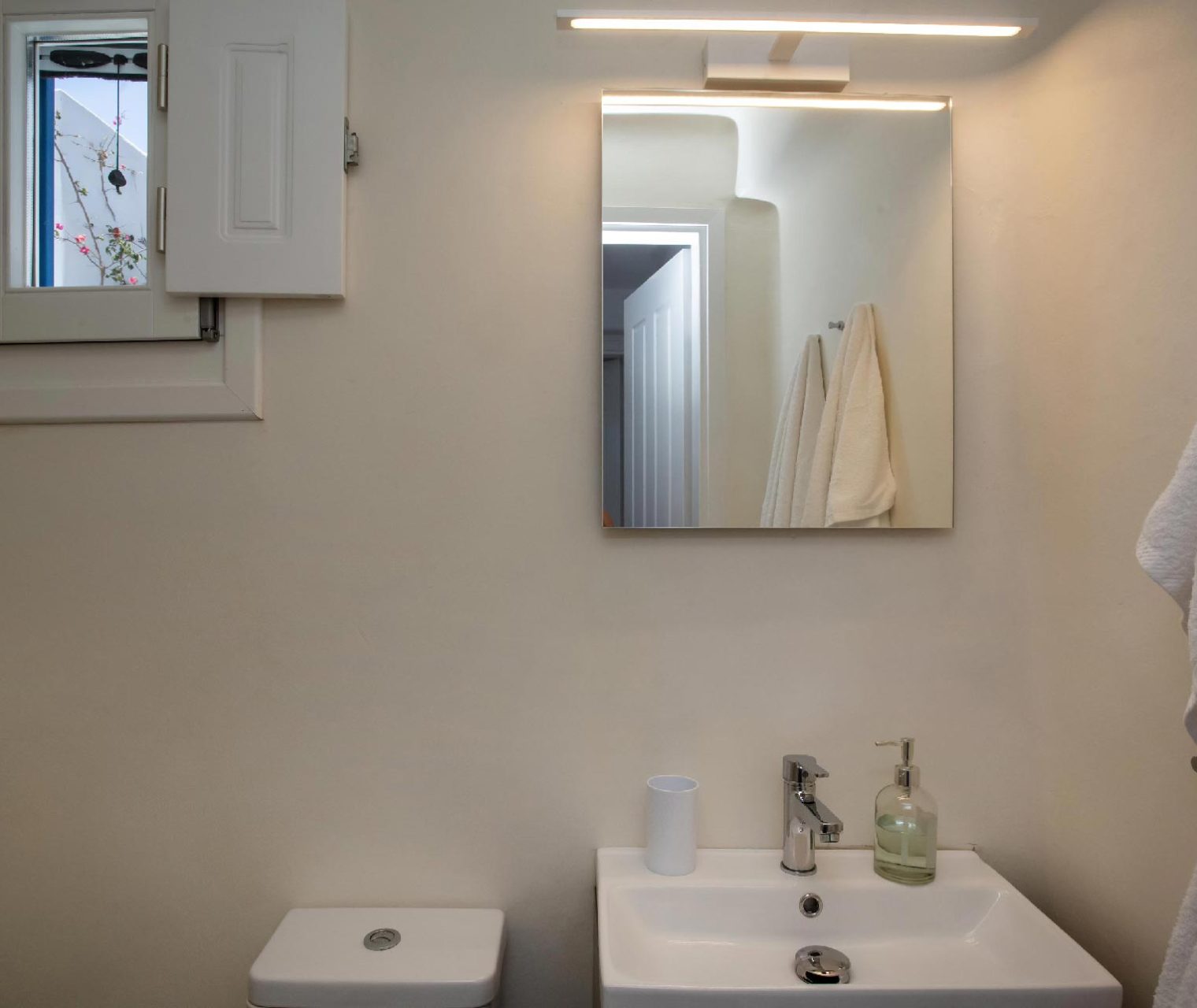 Photo-24-12-23,-22-31-58