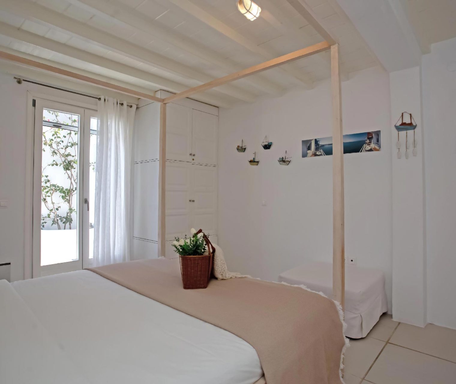 Photo-24-12-23,-22-33-07