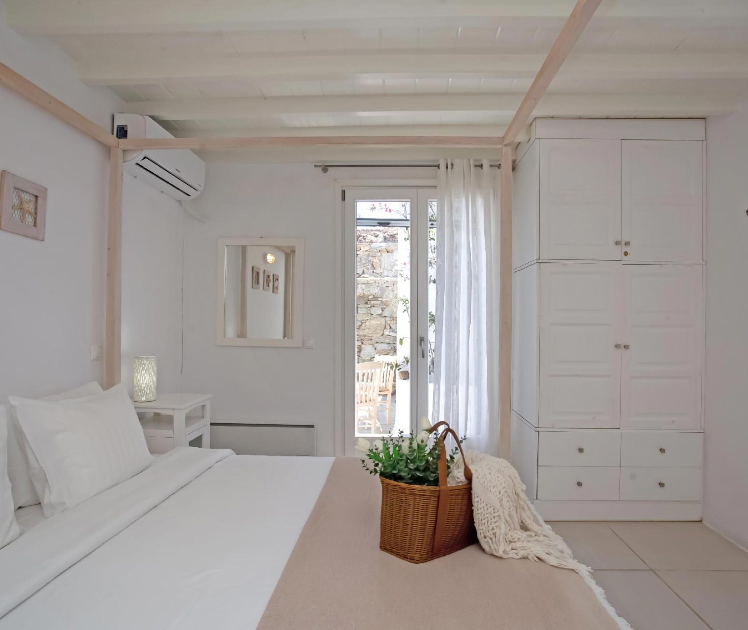 Photo-24-12-23,-22-33-14