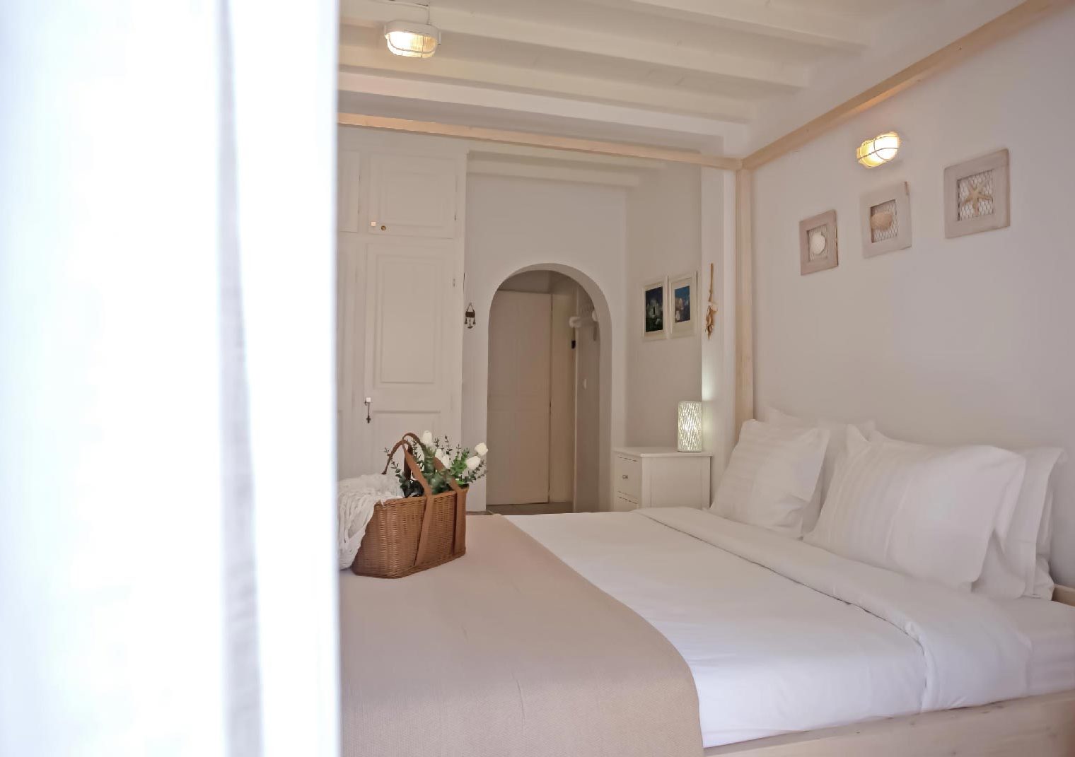 Photo-24-12-23,-22-35-01