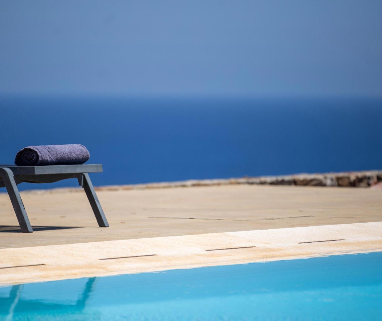 Photo-24-12-23,-22-52-02