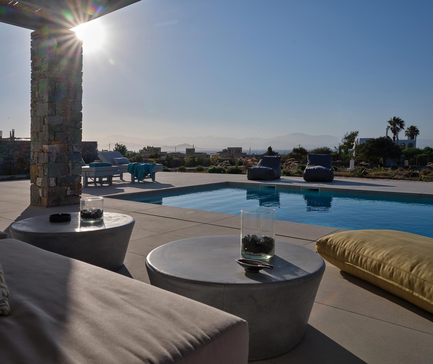 nov24-K2-Swimming-pool-outdoor-couch-perspective