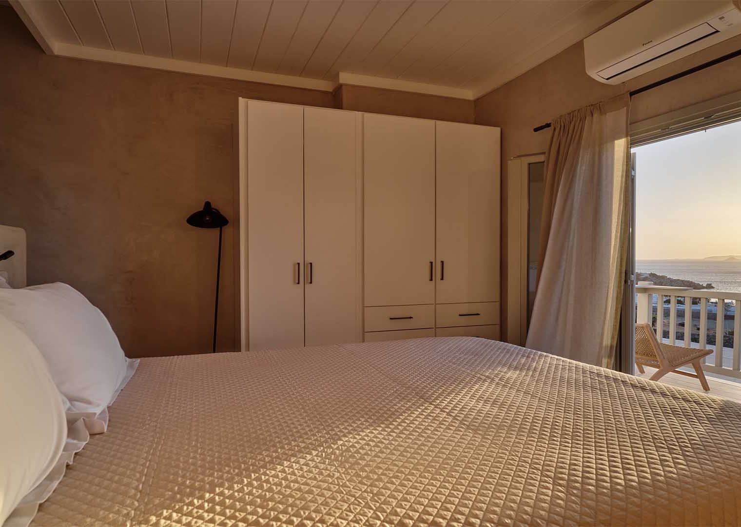 Luxury 5 bedroom villa with private pool in Mykonos, Paraga, Greece (12)