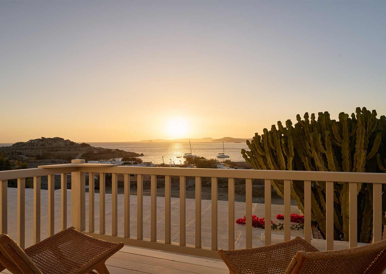 Luxury 5 bedroom villa with private pool in Mykonos, Paraga, Greece (2)