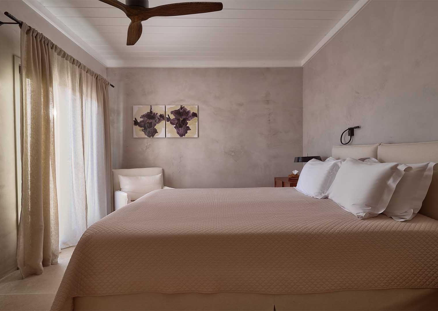 Luxury 5 bedroom villa with private pool in Mykonos, Paraga, Greece (22)