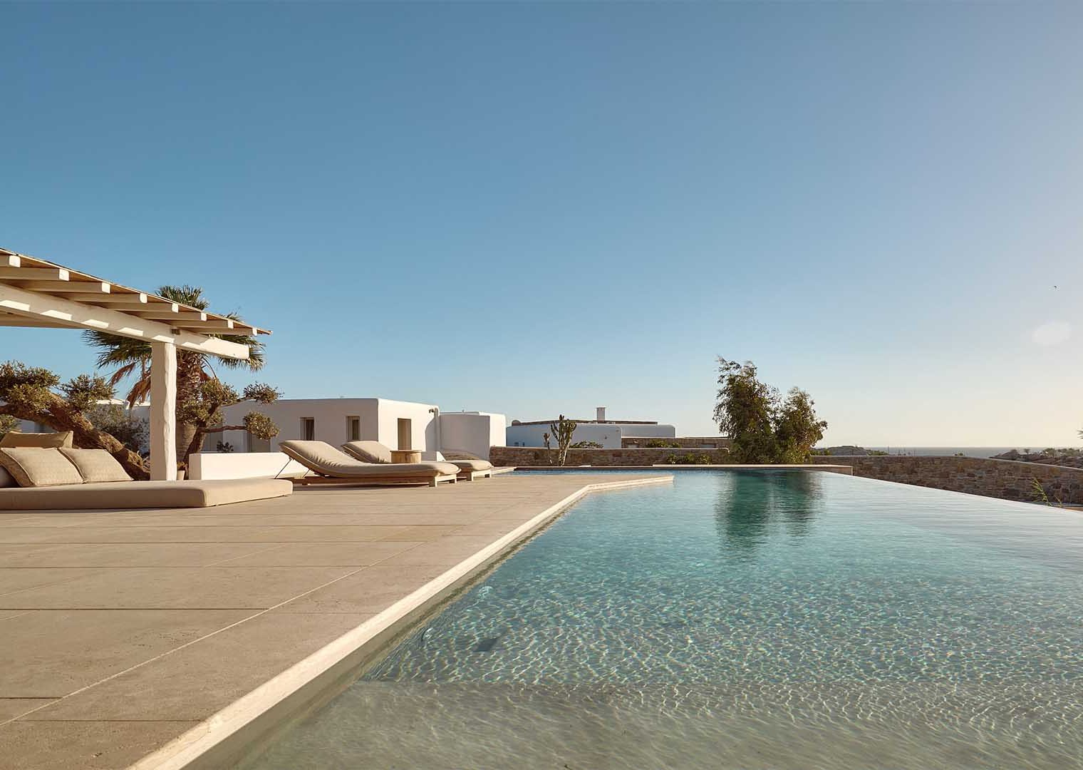 Luxury 5 bedroom villa with private pool in Mykonos, Paraga, Greece (29)