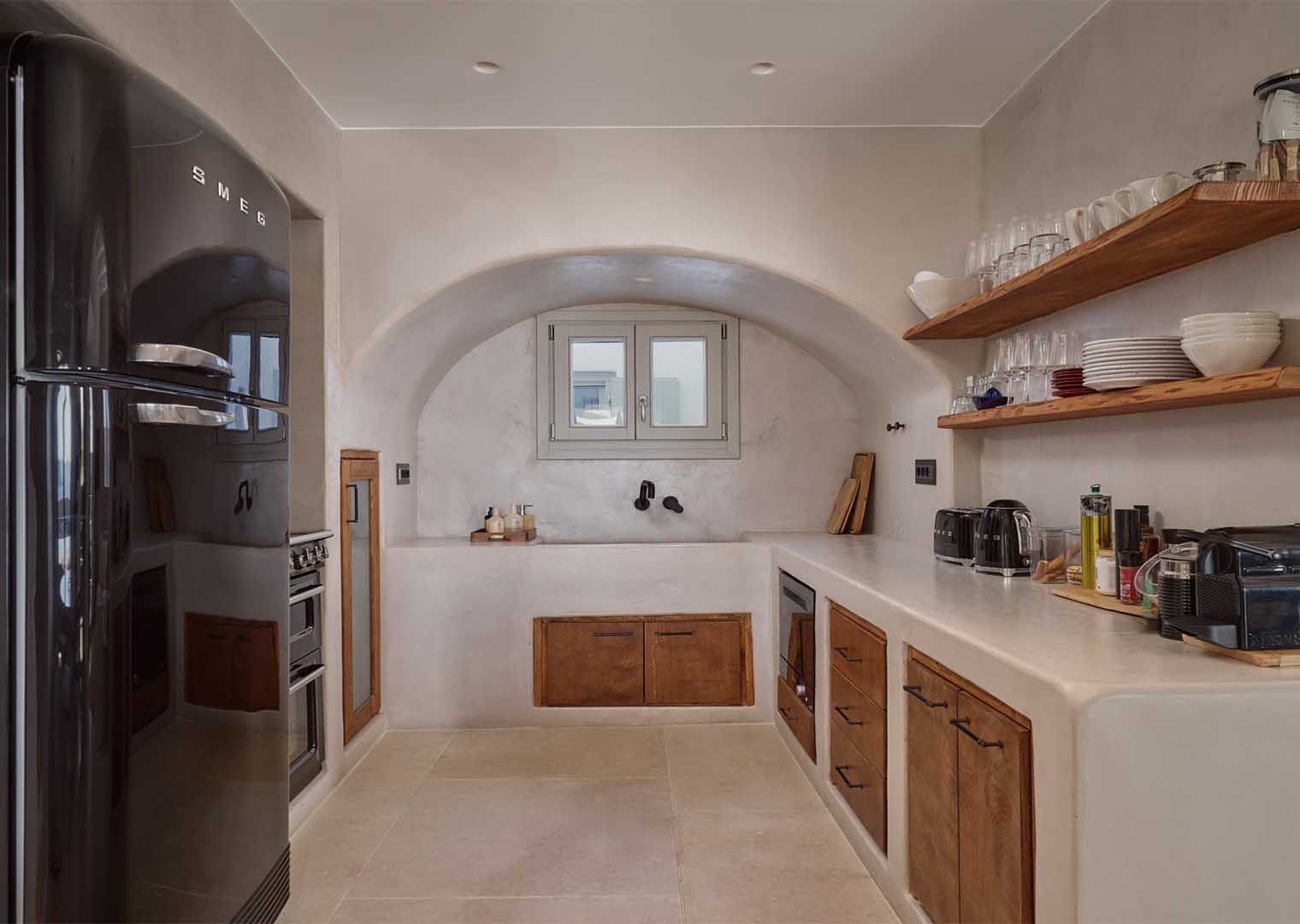 Luxury 5 bedroom villa with private pool in Mykonos, Paraga, Greece (34)