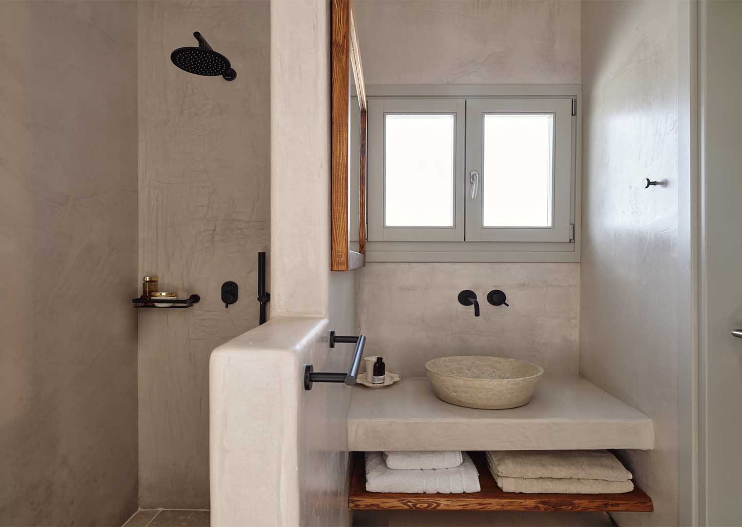 Luxury 5 bedroom villa with private pool in Mykonos, Paraga, Greece (9)