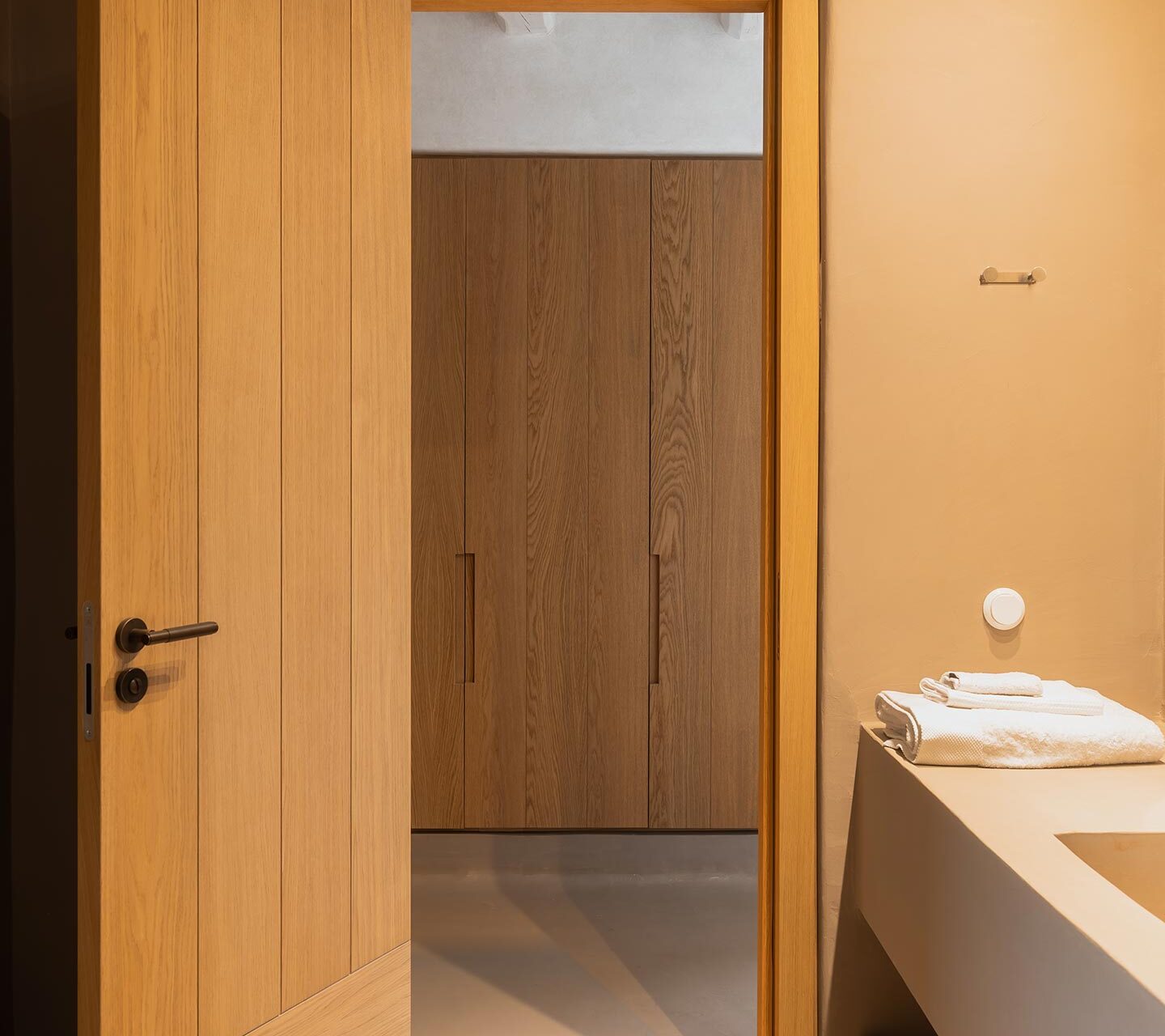 01-h-IMG_0245-Enhanced-NR