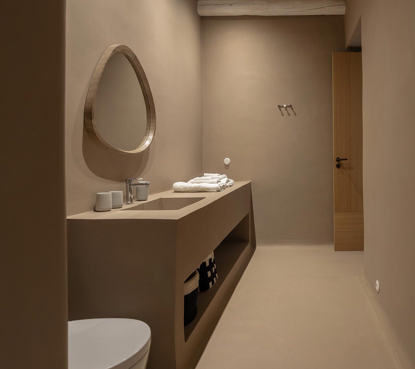 307-IMG_0061-b-Enhanced-NR-Edit