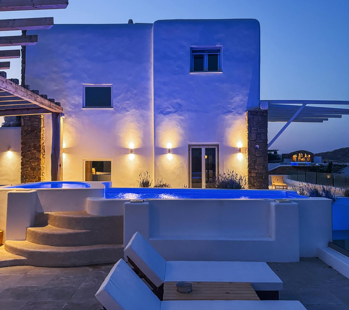 50.-Stone-House-Plunge-Pools_Jacuzzis