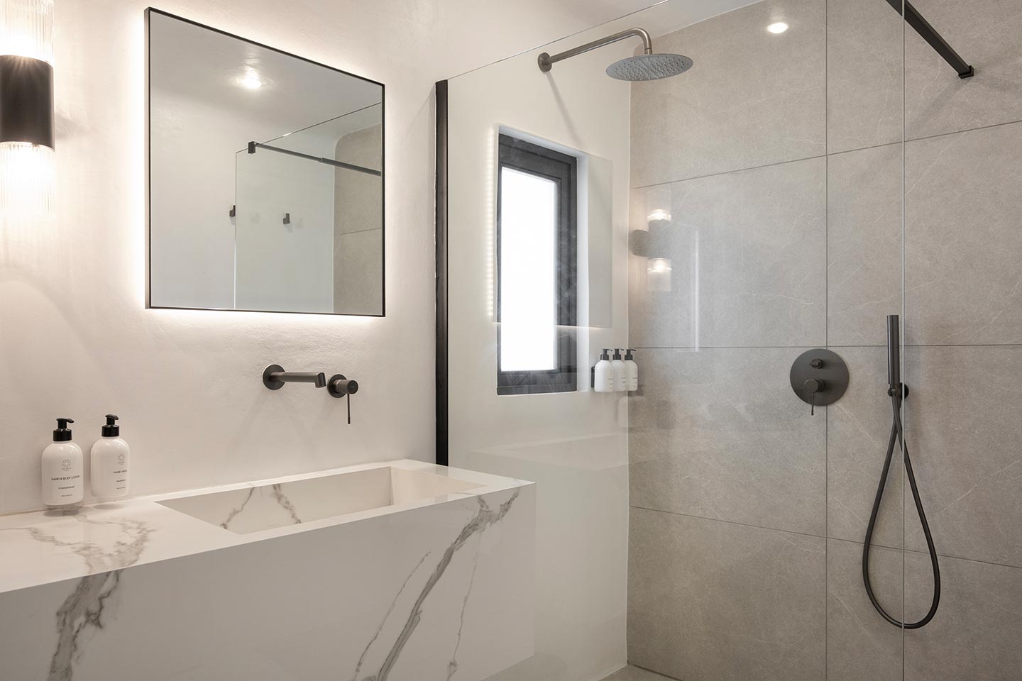 DGIO8995_web